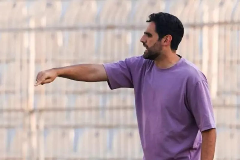 مصدر بـ إنبي ليلاكورة: محمد بركات ينافس مجدي عبدالعاطي لخلافة حمزة الجمل 